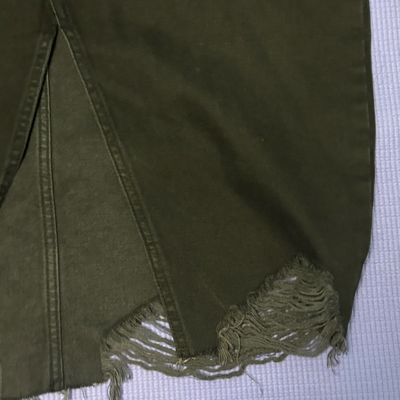 Zara Midi Denim Skirt - Picture 2 of 3